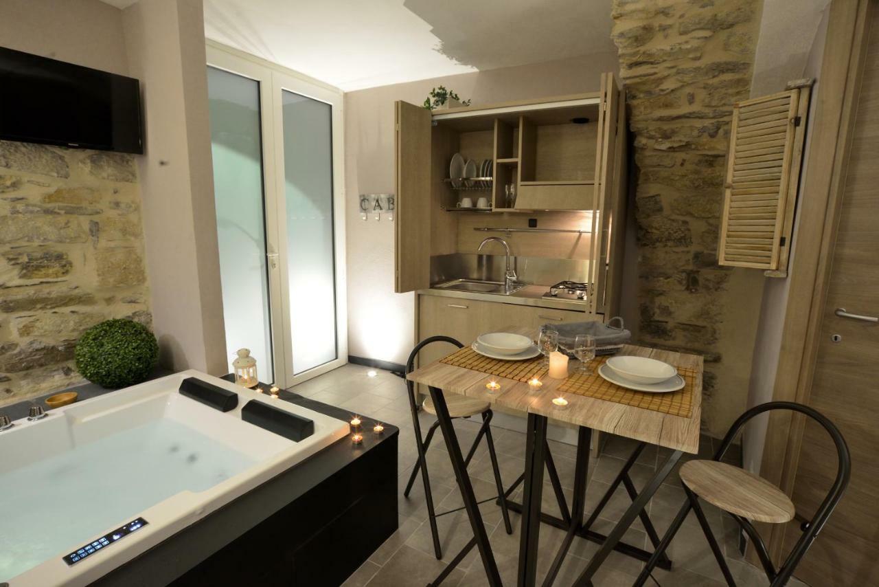 Villa Chalet in Liguria Vasia Exterior foto