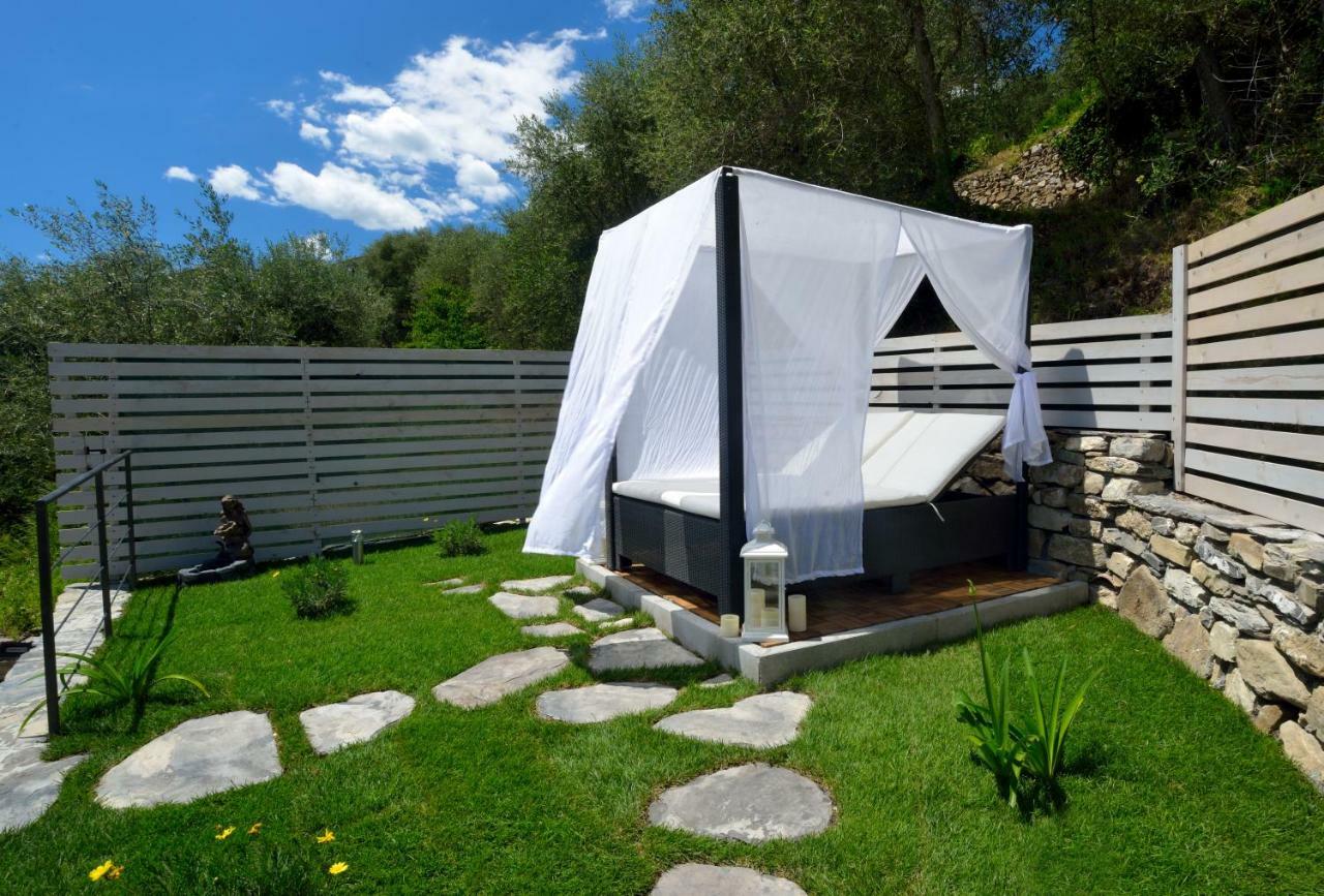 Villa Chalet in Liguria Vasia Exterior foto
